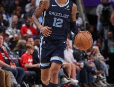 开云体育APP下载-爵士逆转灰熊，保持西部第六