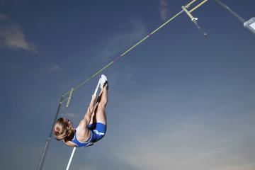 开云体育入口-篮球跨界风暴，国王队轻取广厦锁定胜局，杰伦·格林西甲德比展神威