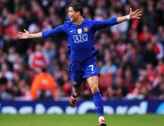 开云平台-沙特资本风暴，强行终结智利黄金一代，迪巴拉在意甲宣示足球本真