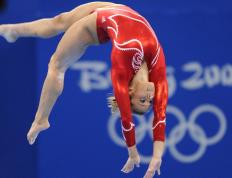 开云官方app入口-铁血教科书，若日尼奥在英超争冠之夜的完美演绎