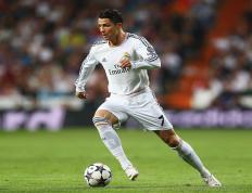 开云体育APP下载-西决生死战之夜，月光洒落刀锋寒—范弗利特关键战不手软