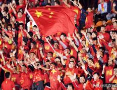 开云体育官网-球员们拼尽全力，力争为球队带来胜利