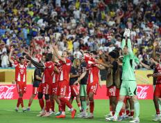 开云官网-曼联接连击败晋级欧洲俱乐部赛半决赛