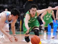 开云体育下载-广州队逆袭湖北，以净胜分优势晋级季后赛