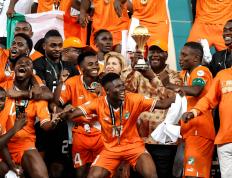 开云体育app-布里斯托尔城主场击败对手，重返保级赛道的简单介绍