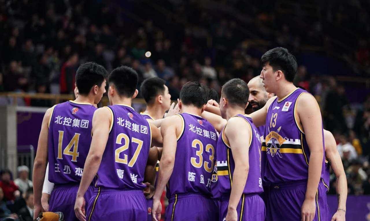 开云体育平台APP-格勒诺布尔队奋起直追，连胜任务在望