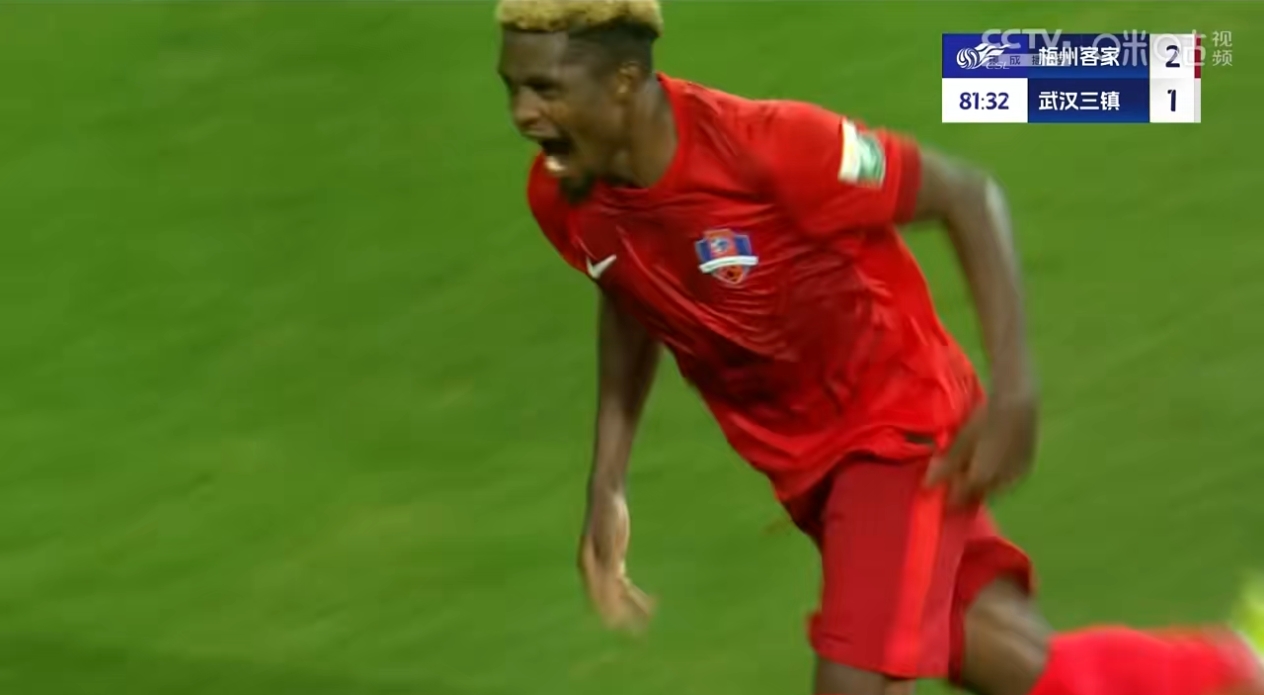 开云体育登录-梅斯队防守线发挥突出零封对手