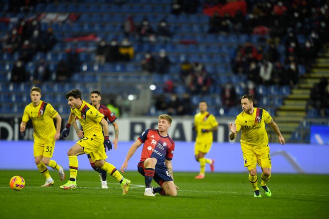 开云平台-斯图加特客场击败奥格斯堡，连胜喜人