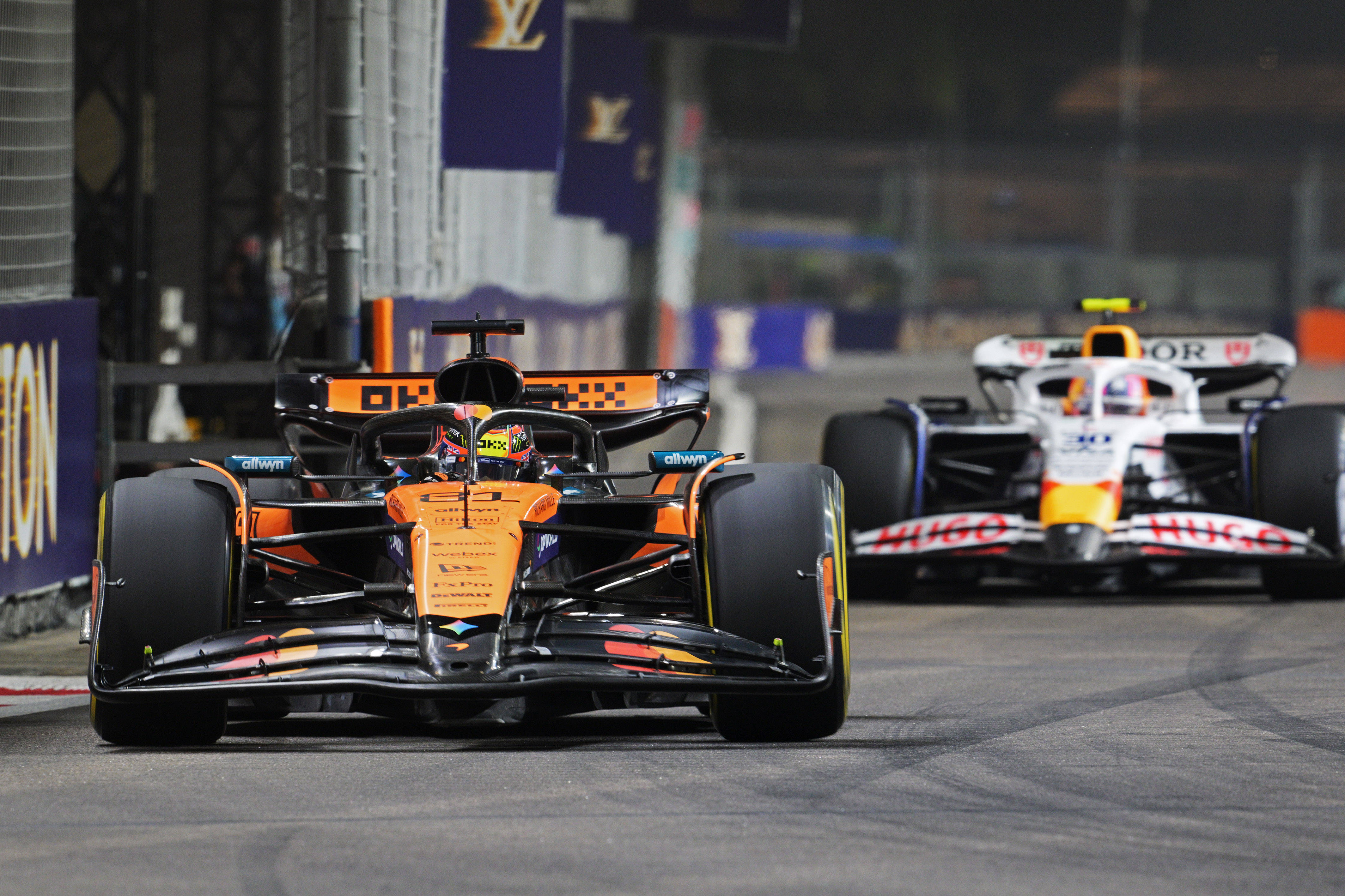 开云体育官方网站-关于法拉利翻盘迈凯伦，维斯塔潘高光表现的信息