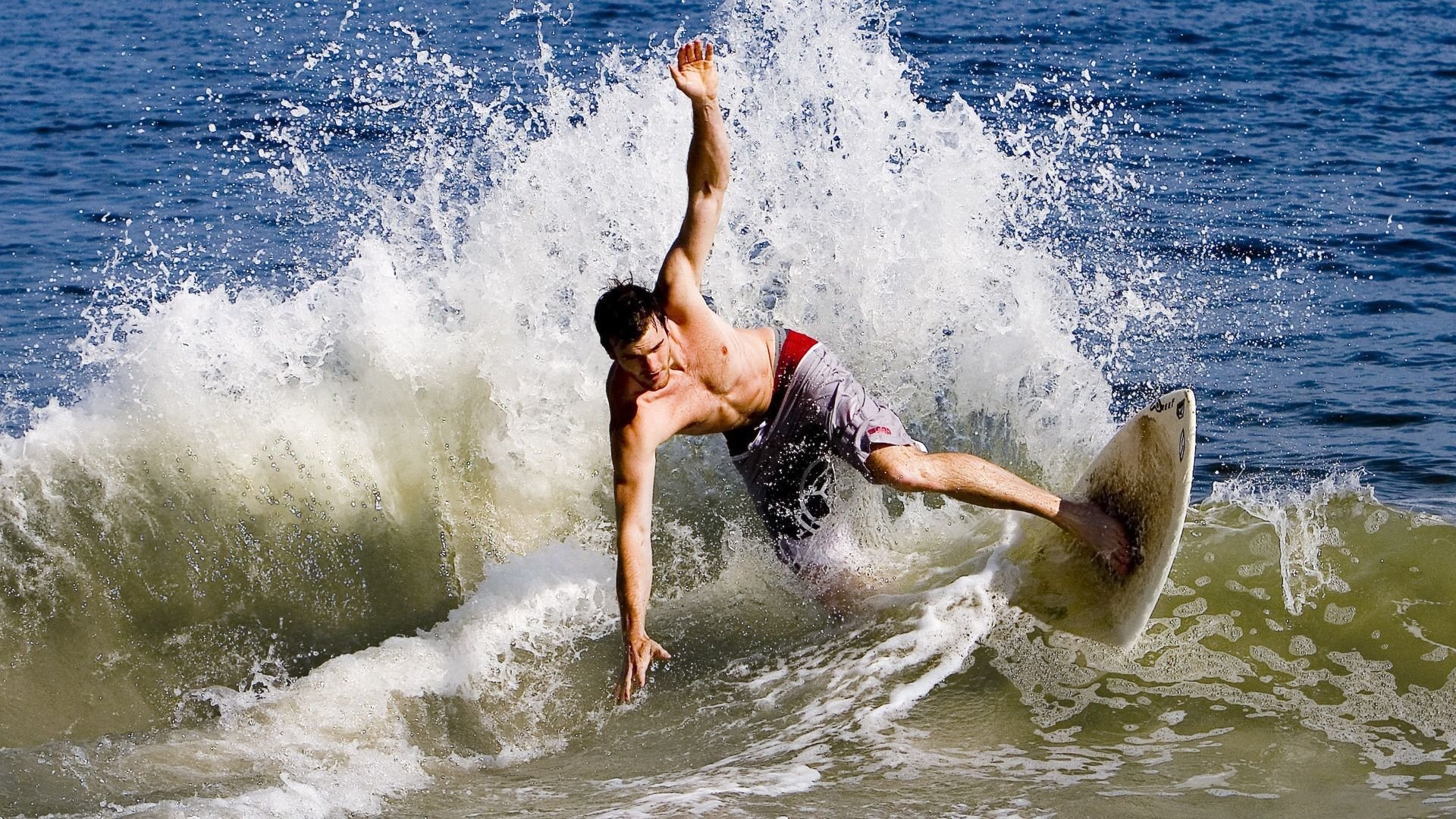 开云体育官方网站-骑士疾风横扫，欧文王冠加冕，当最佳成为无需争辩的事实