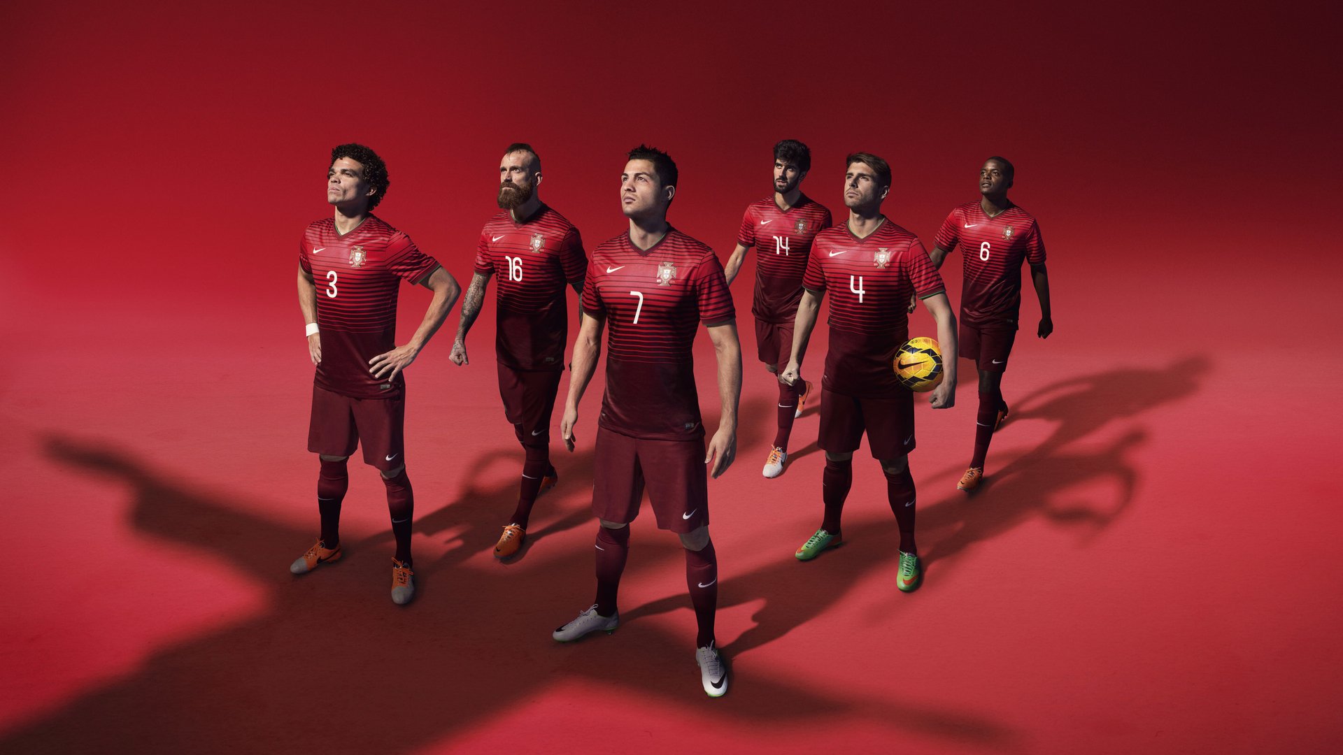 开云体育入口-双重解构，两个巴尔韦德，一场足球哲学的实验